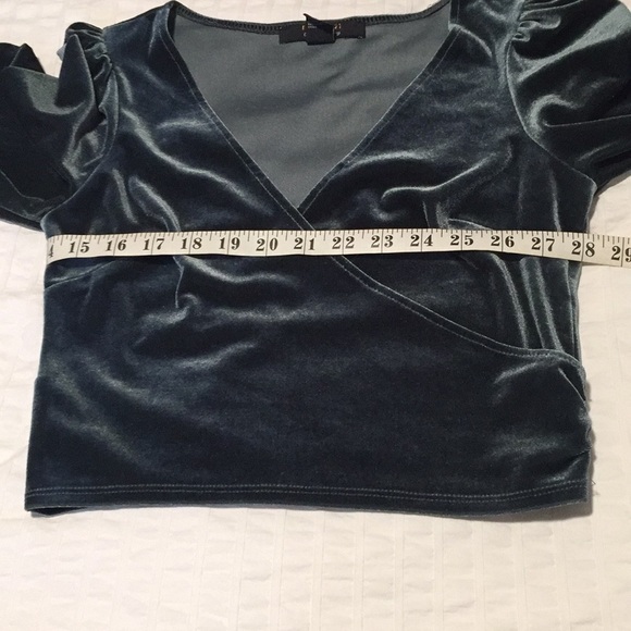 Forever 21 Contemporary Top - Picture 7 of 8